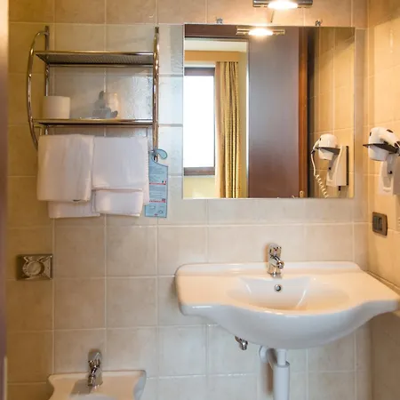 Belvedere Hotel 3*