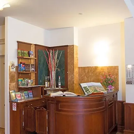 Belvedere Hotel 3*