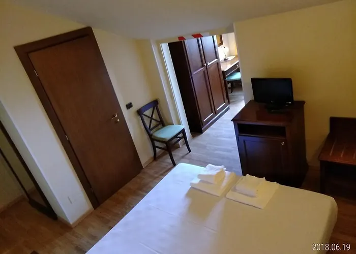 Ξενοδοχείο Belvedere 3*